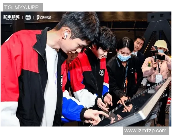 电竞比分分析和平精英LNG战队进攻策略及其得失评估